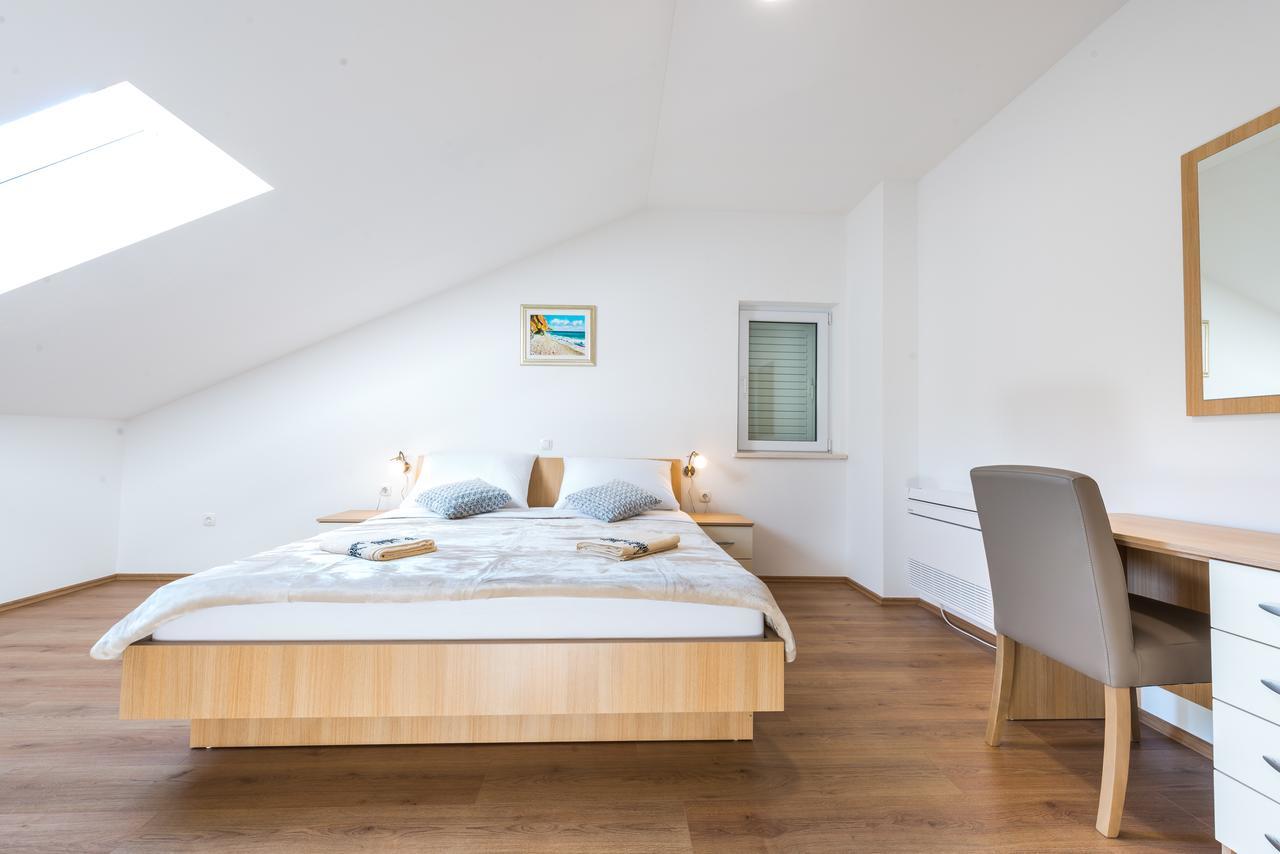 Rilovic Apartment Cavtat